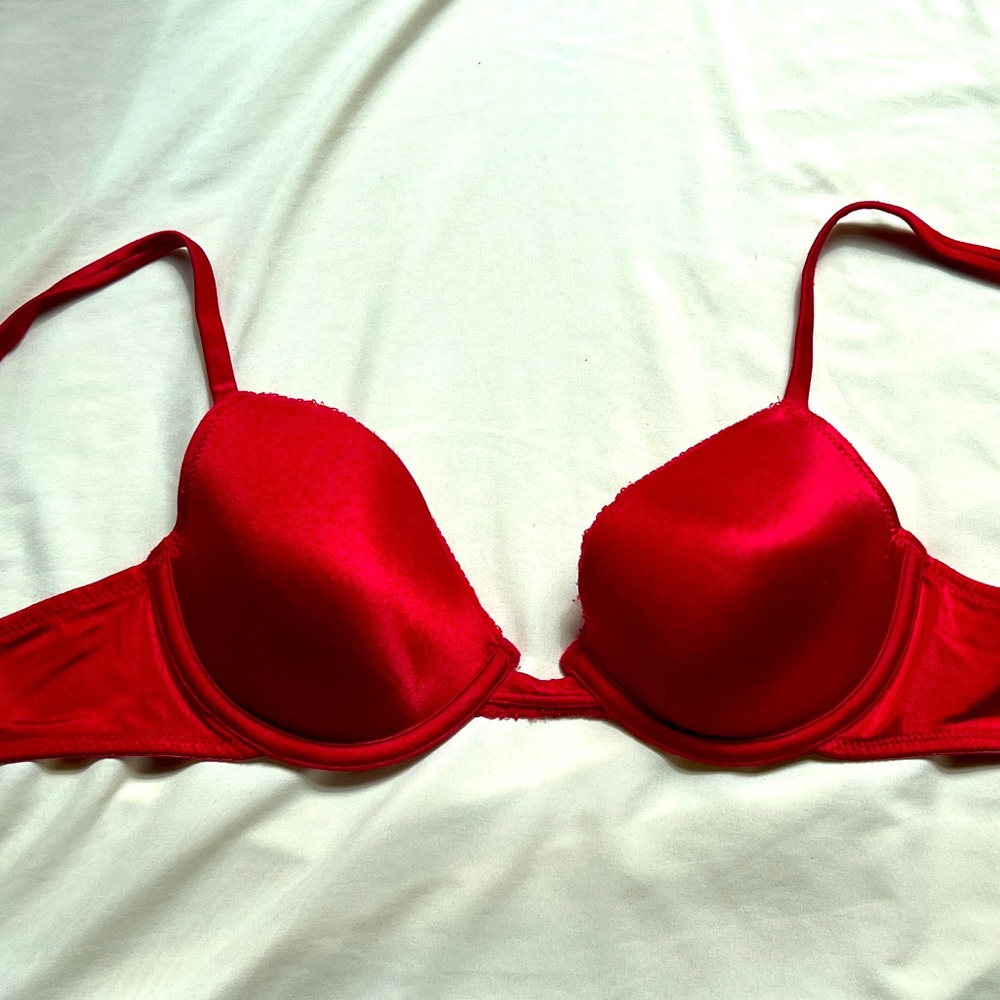 Sexy red bra, size 36A
